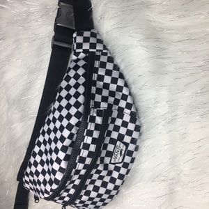 Vans checker fannypack